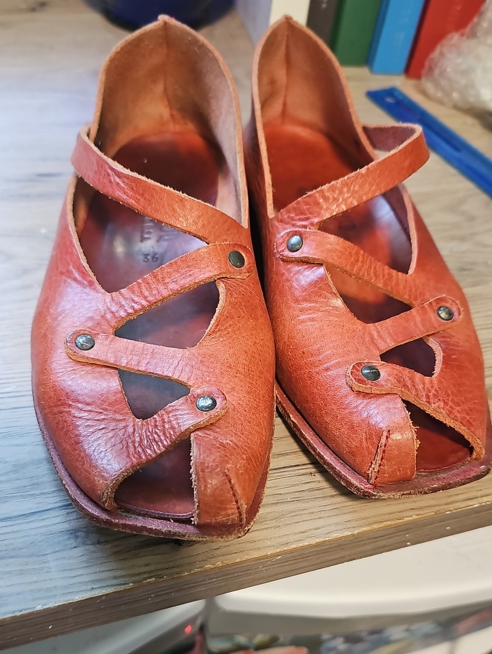 CYDWOQ Women’s Burnt Orange Leather Mary Jane Sandals Size W 6.5